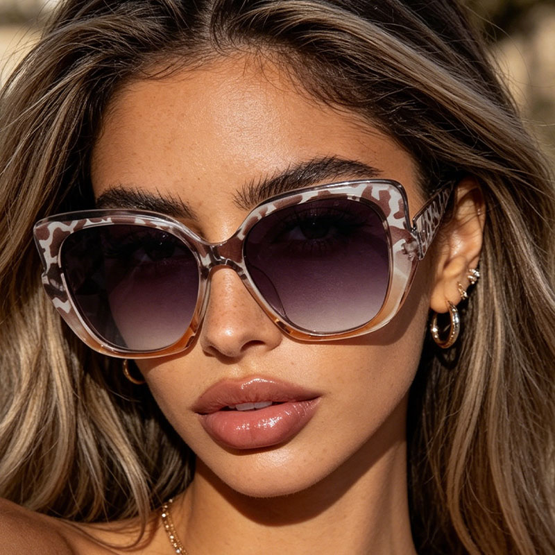 1 Adet Niş Trendy Marka Pembe  - Streetwear Brand With Eye incelemesi ve fiyatı